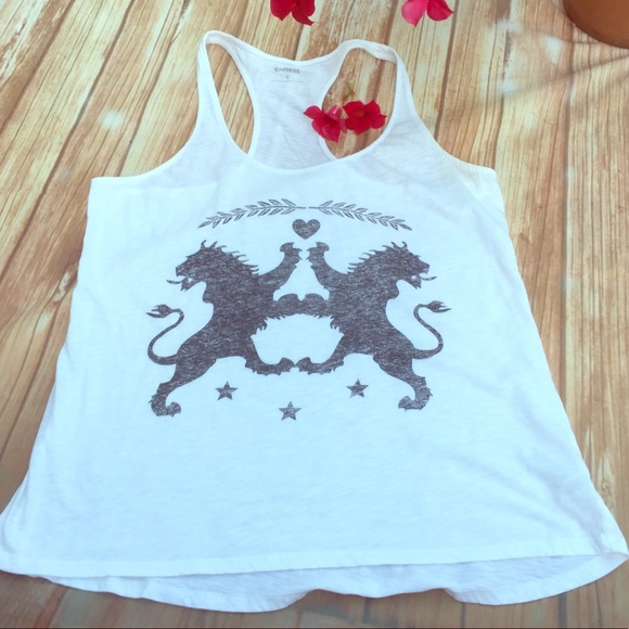 Express large tank 🦁 Lions hearts regal graphic - Picture 1 of 5